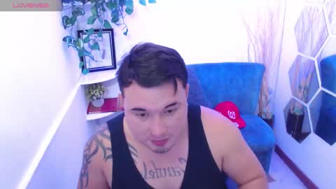 Noat online show from November 13, 2025, 2:38 pm