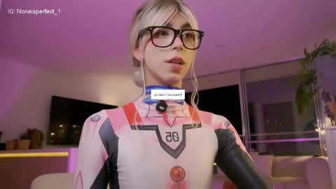 Snapshot of nobodyisperfect___ chatting on June 5, 2026, 1:12 am Samantha online show from June 5, 2026, 1:12 am