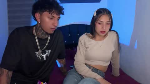 Snapshot of nocturnallovers_ss chatting on December 19, 2025, 5:14 am Jean Y Isa online show from December 19, 2025, 5:14 am