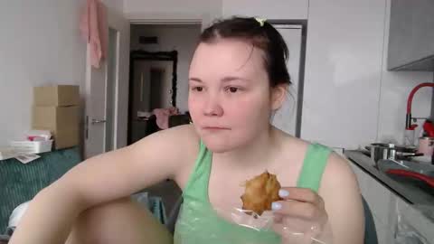 nodarell online show from December 19, 2025, 8:21 am