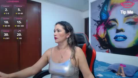 noelia_milfs online show from July 8, 2026, 6:23 pm