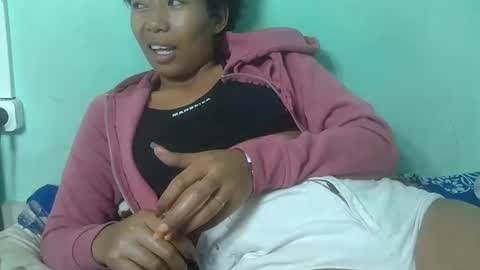 Snapshot of noella711128 chatting on December 19, 2025, 6:48 pm noella711128 online show from December 19, 2025, 6:48 pm