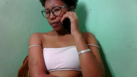 Snapshot of noellah chatting on October 14, 2025, 7:09 am noellah online show from October 14, 2025, 7:09 am