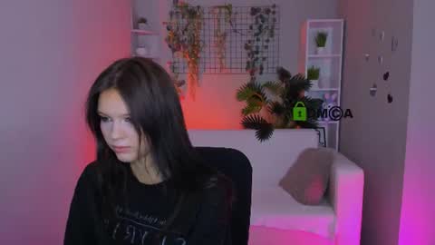 Snapshot of noelle_woww chatting on July 29, 2026, 10:57 am Noelle online show from July 29, 2026, 10:57 am