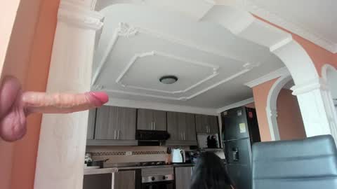 Snapshot of noemibcnz chatting on September 26, 2025, 2:54 pm  In instagram dayhannanoemi online show from September 26, 2025, 2:54 pm