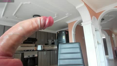 Snapshot of noemibcnz chatting on September 30, 2025, 2:44 pm  In instagram dayhannanoemi online show from September 30, 2025, 2:44 pm