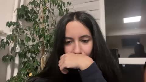 Snapshot of noemitaboo chatting on November 17, 2025, 4:13 pm NoemiTaboo online show from November 17, 2025, 4:13 pm