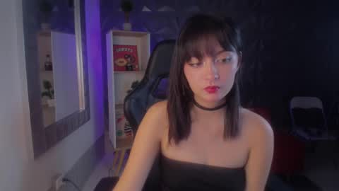 Noeva online show from September 30, 2025, 6:35 pm