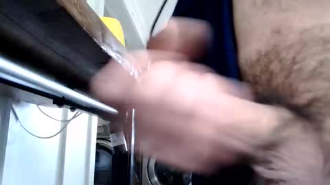 nofacedad90 online show from June 10, 2026, 1:54 pm