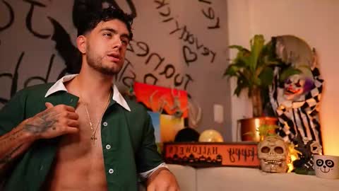 kevin online show from October 30, 2025, 12:01 am