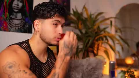 Snapshot of noha_miler chatting on February 17, 2026, 12:18 am kevin online show from February 17, 2026, 12:18 am