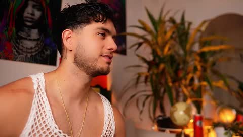 Snapshot of noha_miler chatting on March 18, 2026, 11:08 pm kevin online show from March 18, 2026, 11:08 pm