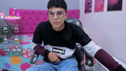 Snapshot of noha_scott chatting on September 17, 2025, 10:55 pm Noha Scott online show from September 17, 2025, 10:55 pm