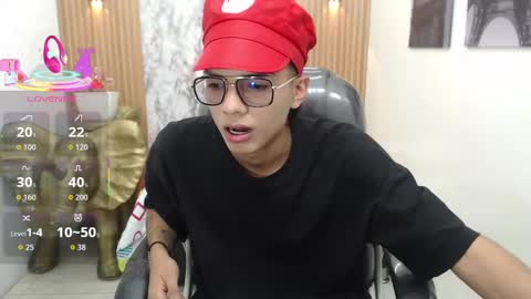 Snapshot of noha_scott chatting on October 16, 2025, 11:39 pm Noha Scott online show from October 16, 2025, 11:39 pm