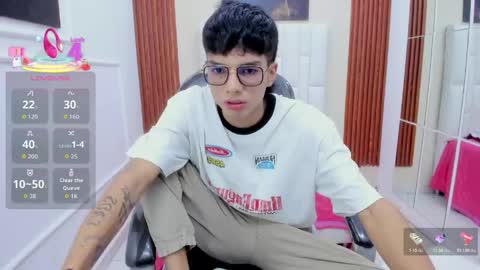 Noha Scott online show from April 12, 2026, 5:51 pm