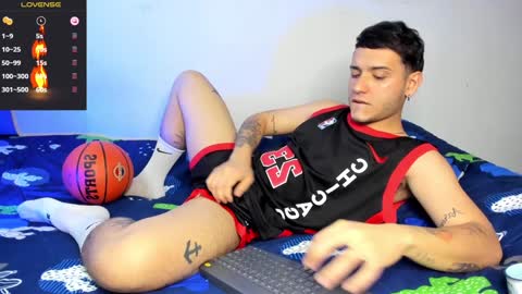 Snapshot of noha_white chatting on December 10, 2024, 6:28 pm Noha online show from December 10, 2024, 6:28 pm