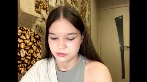 Abri online show from March 15, 2026, 2:56 pm