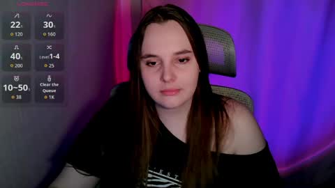 noir_ember_ online show from May 10, 2026, 6:46 pm