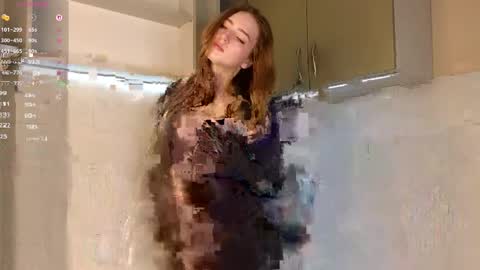 Sophie online show from March 23, 2026, 6:06 am