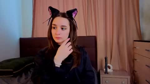 Sophie online show from June 30, 2026, 6:03 am