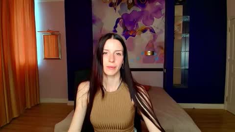 NoirDiva online show from May 12, 2026, 11:29 am