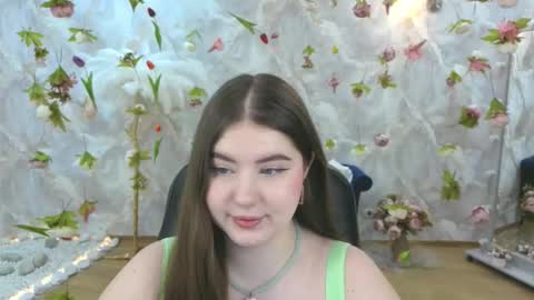 noirwhisper online show from March 21, 2026, 6:33 pm