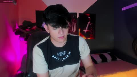 Nolan  online show from December 13, 2024, 4:11 am