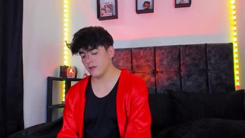 Nolan  online show from October 25, 2025, 7:08 pm