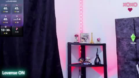 Nolan  online show from February 22, 2026, 5:00 pm