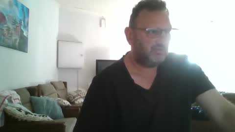 Nollie online show from November 9, 2025, 6:01 am