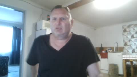 Snapshot of nollie244 chatting on August 3, 2026, 5:17 am Nollie online show from August 3, 2026, 5:17 am