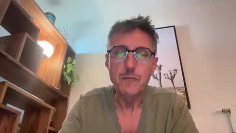 nolo34 online show from May 22, 2026, 10:04 pm