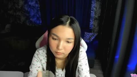 Snapshot of nomibean chatting on June 7, 2026, 6:22 pm nomi online show from June 7, 2026, 6:22 pm