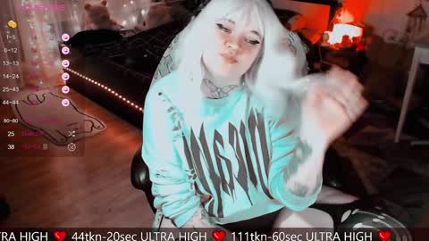 Snapshot of noori_hope chatting on December 15, 2024, 12:51 am Noori online show from December 15, 2024, 12:51 am