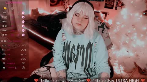 Snapshot of noori_hope chatting on January 20, 2025, 10:59 pm Noori online show from January 20, 2025, 10:59 pm