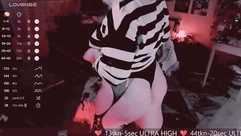 Snapshot of noori_hope chatting on March 9, 2025, 11:14 pm Noori online show from March 9, 2025, 11:14 pm