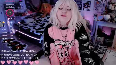 Snapshot of noori_hope chatting on September 23, 2025, 9:07 pm Noori online show from September 23, 2025, 9:07 pm