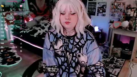 Snapshot of noori_hope chatting on September 28, 2025, 9:09 pm Noori online show from September 28, 2025, 9:09 pm