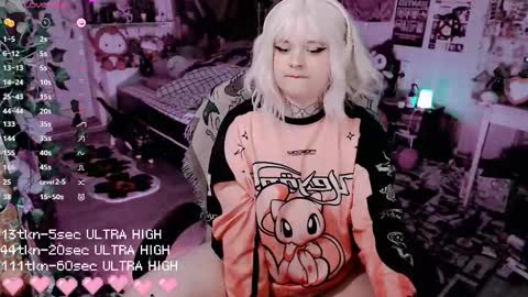 Snapshot of noori_hope chatting on October 7, 2025, 9:01 pm Noori online show from October 7, 2025, 9:01 pm