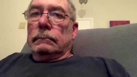 nopubes online show from March 9, 2025, 1:46 am