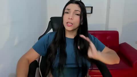 Nora online show from July 28, 2026, 1:45 am