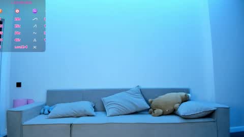 Snapshot of nora_babyu chatting on December 18, 2025, 2:50 am Nora online show from December 18, 2025, 2:50 am