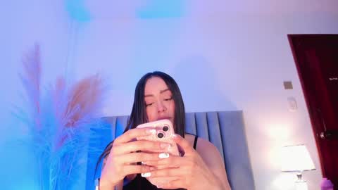 Nora Da Silva online show from January 16, 2025, 12:23 am