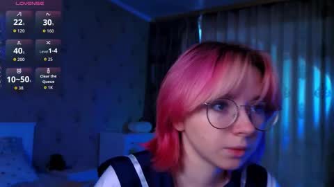 Nora Failure online show from October 17, 2025, 3:10 am