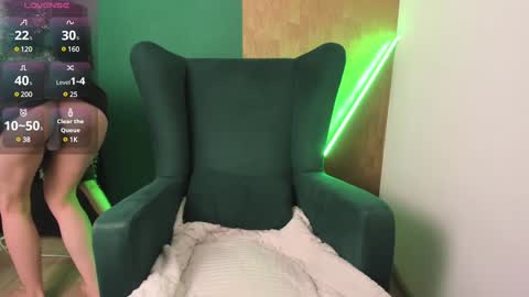 Nora Cutie u online show from December 21, 2024, 12:49 pm