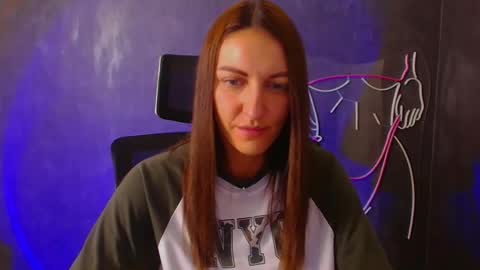 Nora online show from September 10, 2025, 9:59 pm