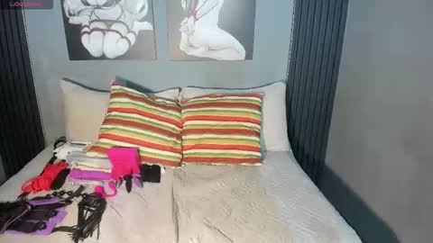 Nora Temptress online show from February 25, 2026, 4:27 pm