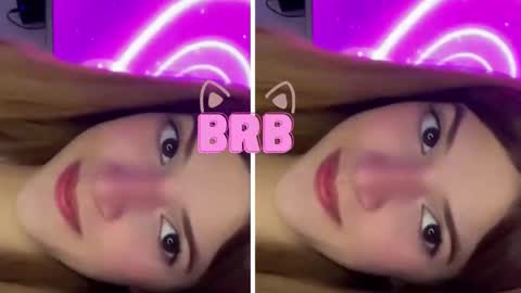 Snapshot of nora_vennucci chatting on March 17, 2026, 6:44 pm Nora online show from March 17, 2026, 6:44 pm