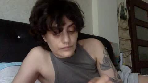 norablues online show from July 5, 2026, 4:41 am