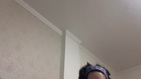 norablues online show from July 28, 2026, 11:37 pm